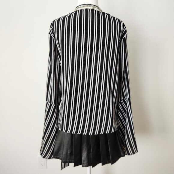 Striped Bell Sleeve Wrap Top Medium Black White Boho Flowy Goth Chloe‎ & Katie - Picture 5 of 13